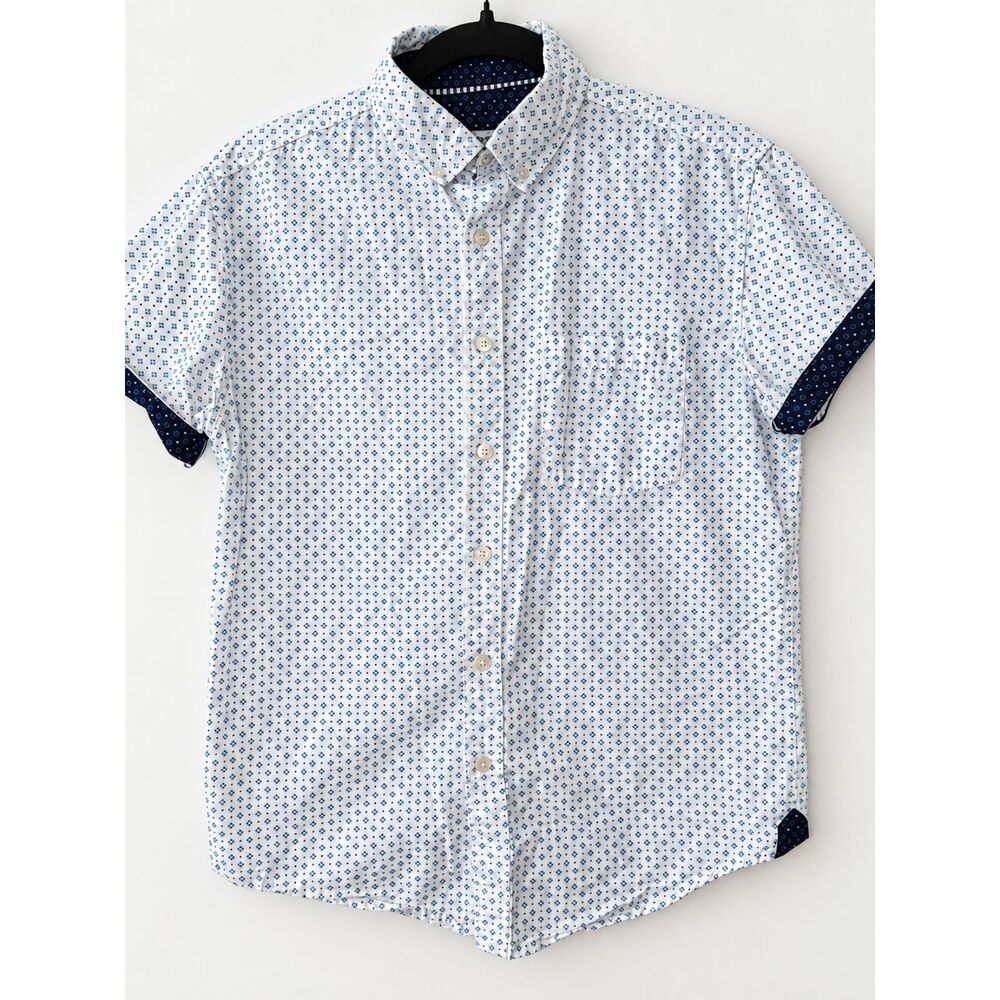 Eighth Avenue Men’s White Blue Floral Short Sleeve Button-Up Shirt
